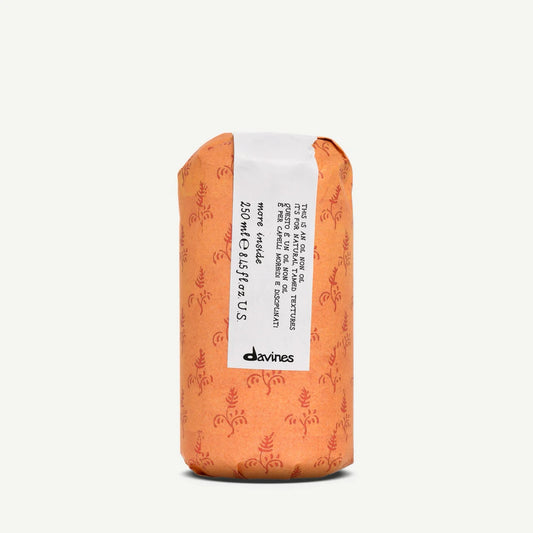 Davines Oil Non Oil 250 mL – Lightweight shine and nourishment