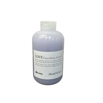 Davines LOVE Smoothing Shampoo - Frizz Control Shampoo Davines LOVE