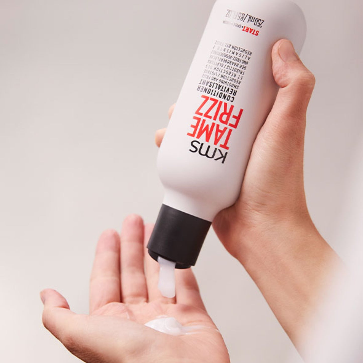 KMS Tame Frizz Conditioner