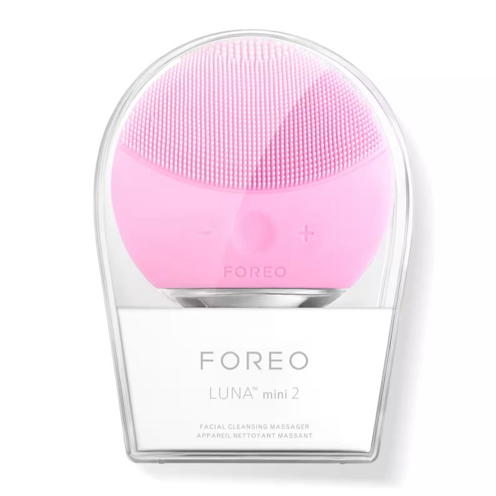 FOREO LUNA Mini 2 Pearl Pink – gentle silicone facial cleansing brush for radiant, healthy-looking skin.