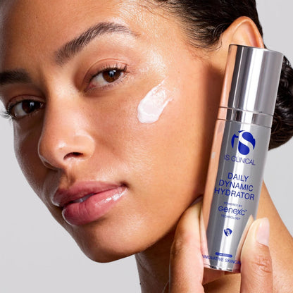 iS Clinical Daily Dynamic Hydrator - Lightweight Daily Moisturizer